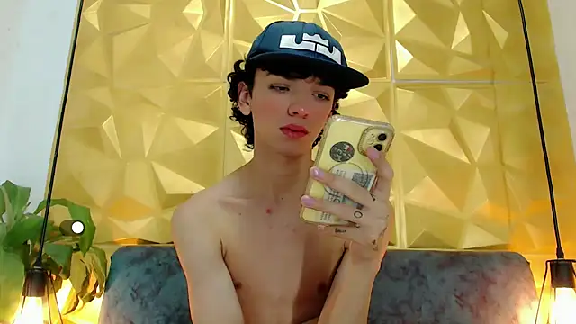 SexyJuliii21 online show from 21, 1, 2025