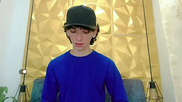 SexyJuliii21 online show from 4, 3, 2025