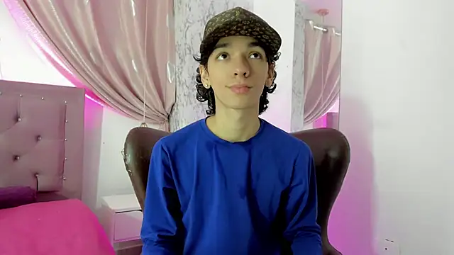 SexyJuliii21 online show from 15, 3, 2025