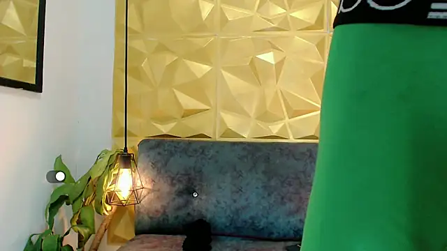 SexyJuliii21 online show from 20, 3, 2025