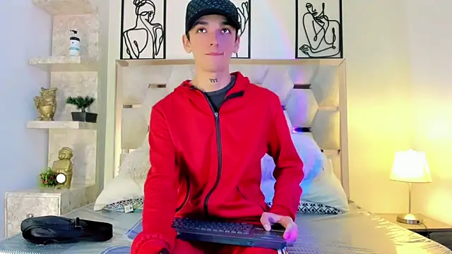 SexyJuliii21 online show from 2, 10, 2025