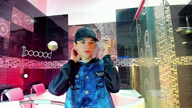 SexyJuliii21 online show from 30, 10, 2025