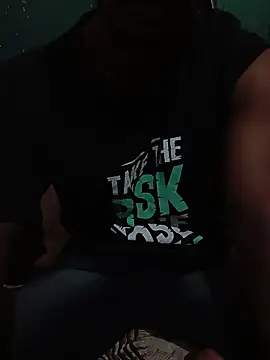 Snapshot of SahilBBC-0 chatting on 12, 11, 2025 SahilBBC-0 online show from 12, 11, 2025