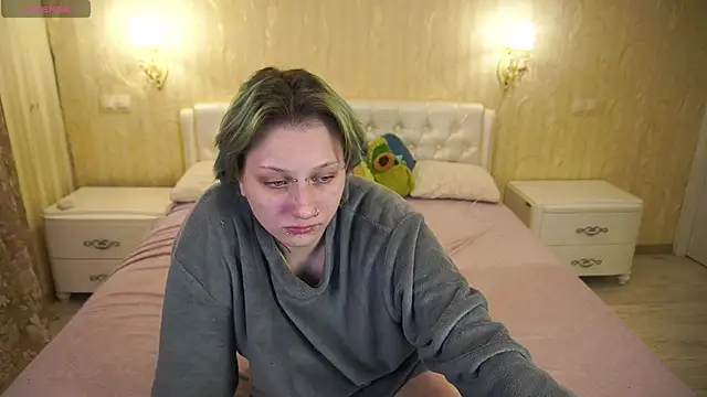 Snapshot of LunaaMayy chatting on 11, 2, 2026 LunaaMayy online show from 11, 2, 2026