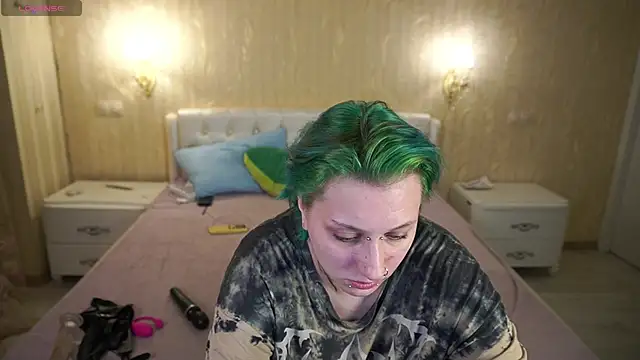 Snapshot of LunaaMayy chatting on 3, 3, 2026 LunaaMayy online show from 3, 3, 2026