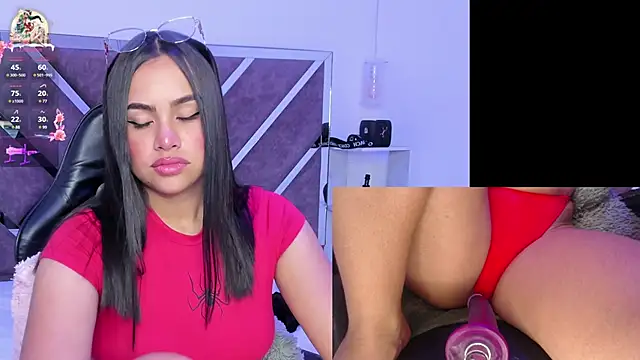 Snapshot of Alice_Roys chatting on 30, 12, 2024 Alice Roys online show from 30, 12, 2024