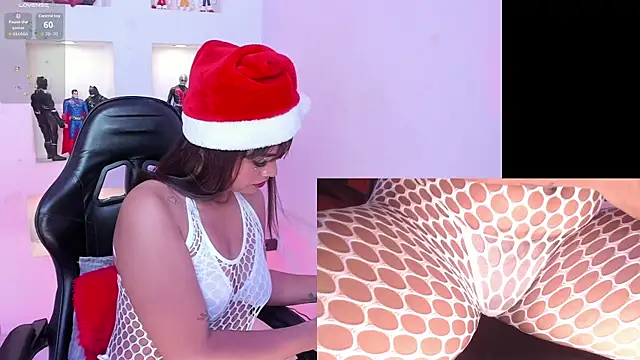 Snapshot of Alice_Roys chatting on 4, 12, 2025 Alice Roys online show from 4, 12, 2025