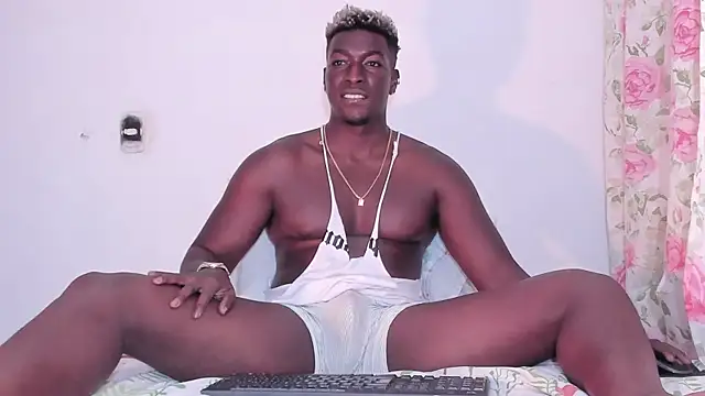 michaell james7 online show from 30, 12, 2024