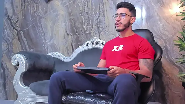 Liam Kleiin online show from 30, 1, 2025