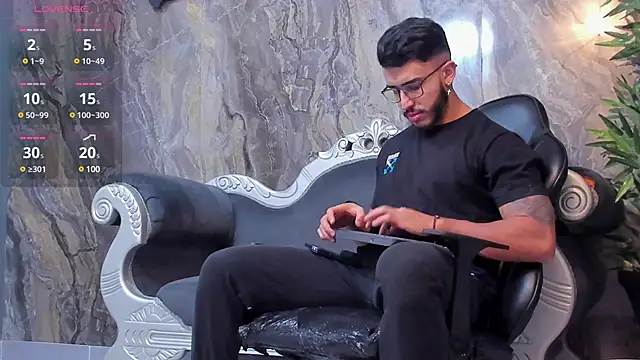 Liam Kleiin online show from 1, 2, 2025