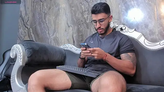 Liam Kleiin online show from 21, 2, 2025