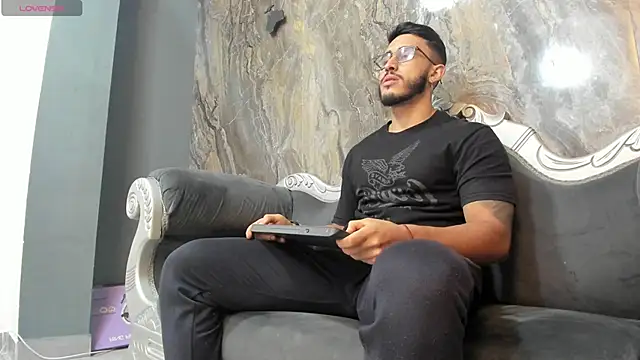 Liam Kleiin online show from 12, 3, 2025