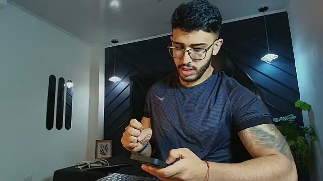 Liam Kleiin online show from 31, 3, 2026