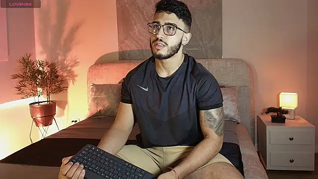 Liam Kleiin online show from 19, 5, 2026