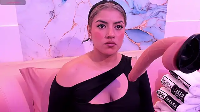 Snapshot of taylor_cupper chatting on 18, 9, 2025 taylor cupper online show from 18, 9, 2025