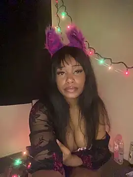 Snapshot of lovekaylaa chatting on 26, 10, 2025 lovekaylaa online show from 26, 10, 2025