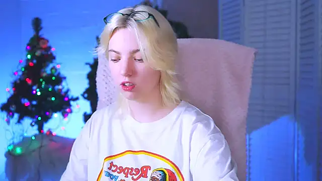 Snapshot of RocKStone_ chatting on 8, 1, 2025 RocKStone  online show from 8, 1, 2025