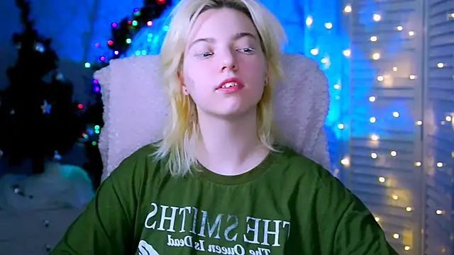 Snapshot of RocKStone_ chatting on 14, 1, 2025 RocKStone  online show from 14, 1, 2025