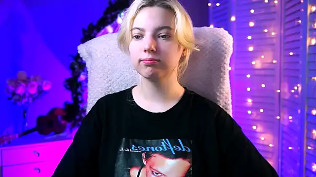 Snapshot of RocKStone_ chatting on 21, 1, 2025 RocKStone  online show from 21, 1, 2025