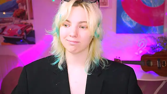 Snapshot of RocKStone_ chatting on 17, 2, 2025 RocKStone  online show from 17, 2, 2025