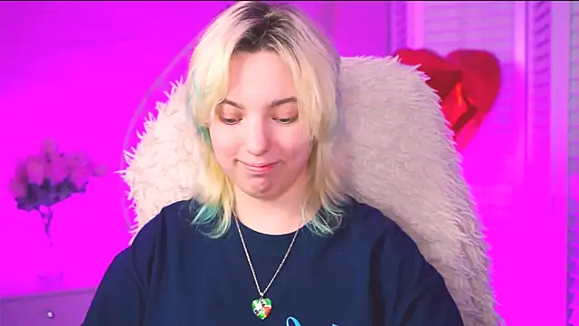 Snapshot of RocKStone_ chatting on 1, 3, 2025 RocKStone  online show from 1, 3, 2025