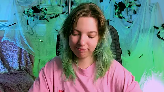 Snapshot of RocKStone_ chatting on 27, 10, 2025 RocKStone  online show from 27, 10, 2025