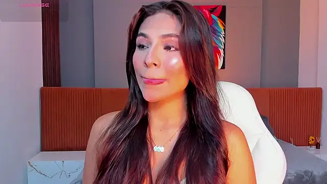 Snapshot of amira_cute2 chatting on 24, 10, 2025 amira cute2 online show from 24, 10, 2025