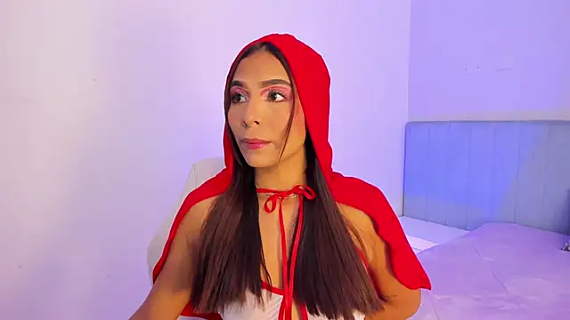 Snapshot of amira_cute2 chatting on 31, 10, 2025 amira cute2 online show from 31, 10, 2025