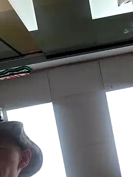 Snapshot of elmerfuddin87 chatting on 6, 10, 2025 elmerfuddin87 online show from 6, 10, 2025