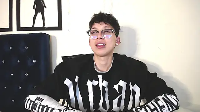  Thomas hot  online show from 31, 10, 2025