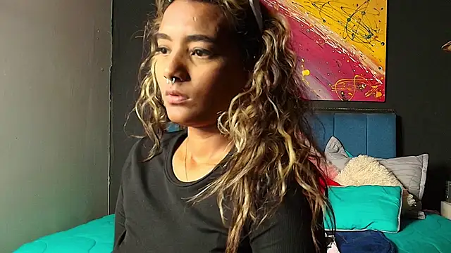 Snapshot of megan_collins96 chatting on 13, 3, 2025 megan collins96 online show from 13, 3, 2025