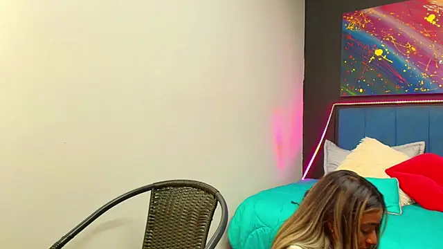 Snapshot of megan_collins96 chatting on 19, 3, 2025 megan collins96 online show from 19, 3, 2025
