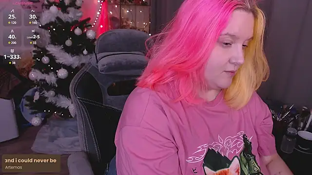 Snapshot of lissamuff chatting on 14, 12, 2025 lissamuff online show from 14, 12, 2025