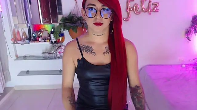 Snapshot of Laveneno_ortiz07 chatting on 9, 12, 2024 Laveneno ortiz07 online show from 9, 12, 2024