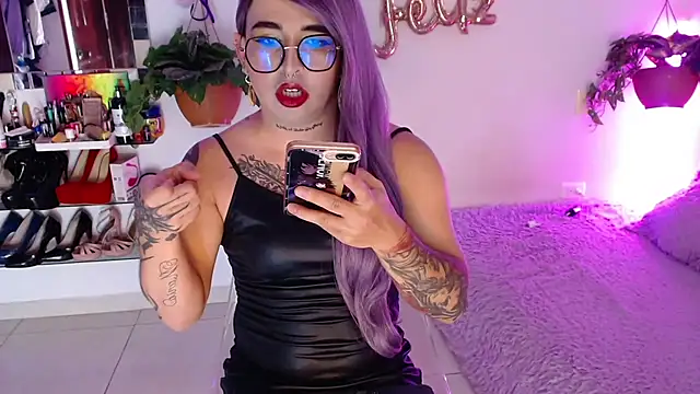 Snapshot of Laveneno_ortiz07 chatting on 26, 10, 2025 Laveneno ortiz07 online show from 26, 10, 2025