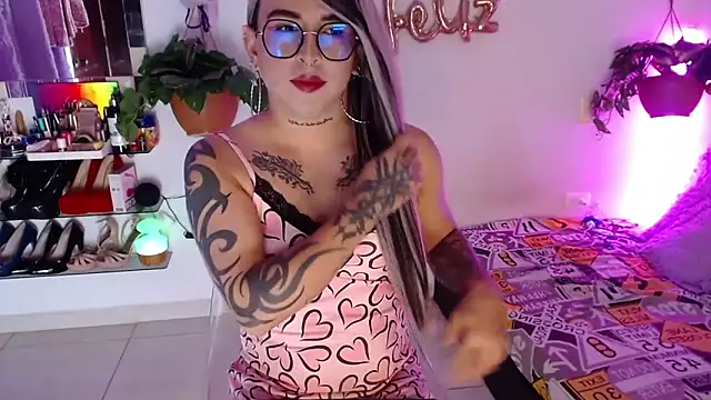 Snapshot of Laveneno_ortiz07 chatting on 22, 11, 2025 Laveneno ortiz07 online show from 22, 11, 2025