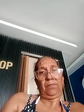 Snapshot of SWEET_LOVER01 chatting on 2, 2, 2026 SWEET LOVER01 online show from 2, 2, 2026