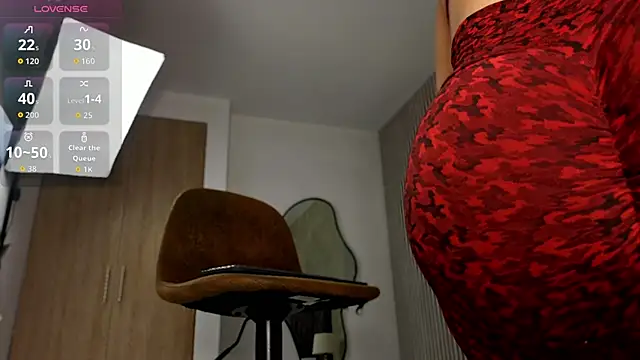Snapshot of lola__sweetx chatting on 24, 4, 2026 lola sweetx online show from 24, 4, 2026