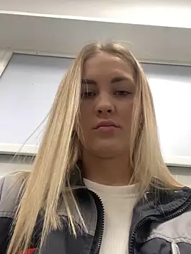 DreamGirl-777 online show from 5, 12, 2024