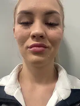 DreamGirl-777 online show from 23, 1, 2025