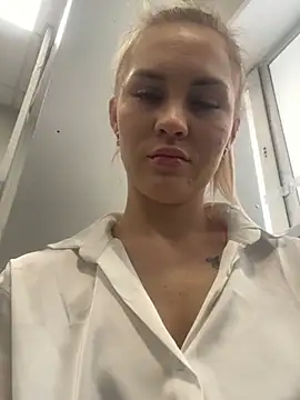 DreamGirl-777 online show from 23, 1, 2025