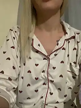 DreamGirl-777 online show from 7, 2, 2025