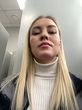 DreamGirl-777 online show from 20, 2, 2025