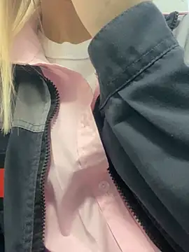 DreamGirl-777 online show from 25, 2, 2025