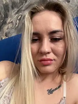 DreamGirl-777 online show from 18, 3, 2025