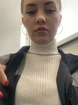 DreamGirl-777 online show from 21, 3, 2025