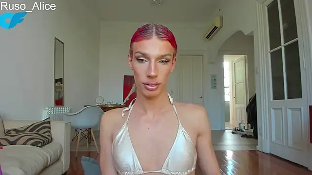 Snapshot of AliceSnowCatt chatting on 14, 3, 2025 AliceSnowCatt online show from 14, 3, 2025