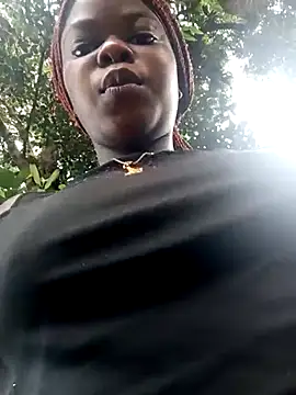 Snapshot of Sarie_sho chatting on 13, 3, 2025 Sarie sho online show from 13, 3, 2025