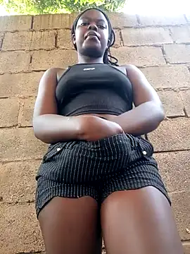 Snapshot of Sarie_sho chatting on 25, 10, 2025 Sarie sho online show from 25, 10, 2025