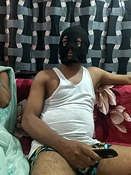 sexycouplemh09 online show from 28, 7, 2026